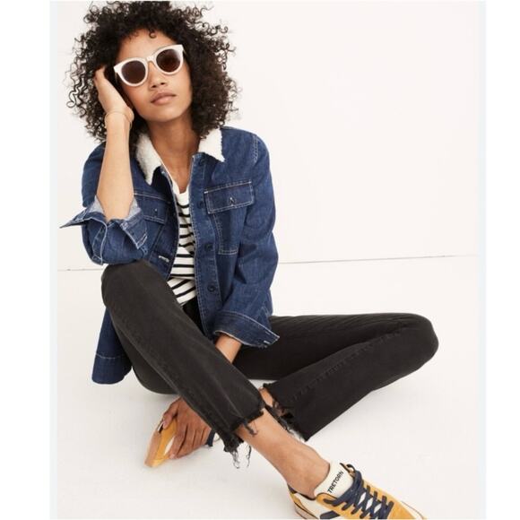 MADEWELL Cali Demi-Boot Jeans Crop Chewed Hem Berkley Black J6566 Womens Size 27 - Picture 1 of 16